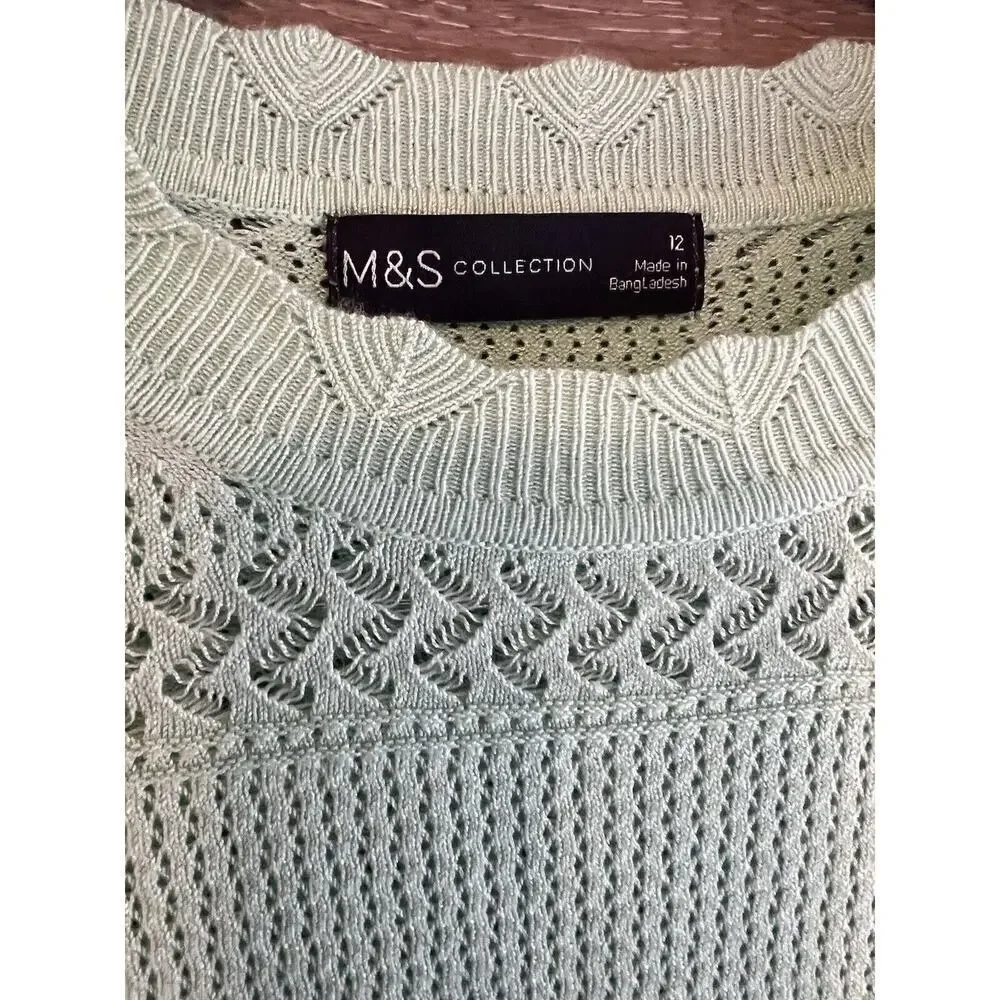 Sweater knit Shirt Size US 8 Light Green women short sleeves M&S Marks& Spencer